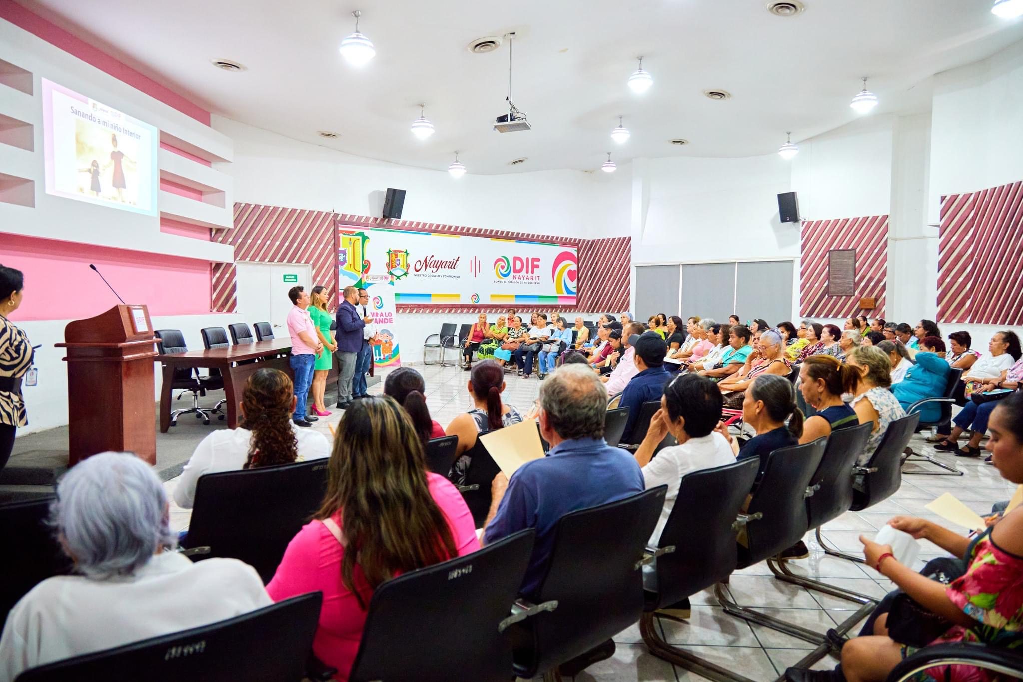 Personas en el DIF Estatal
