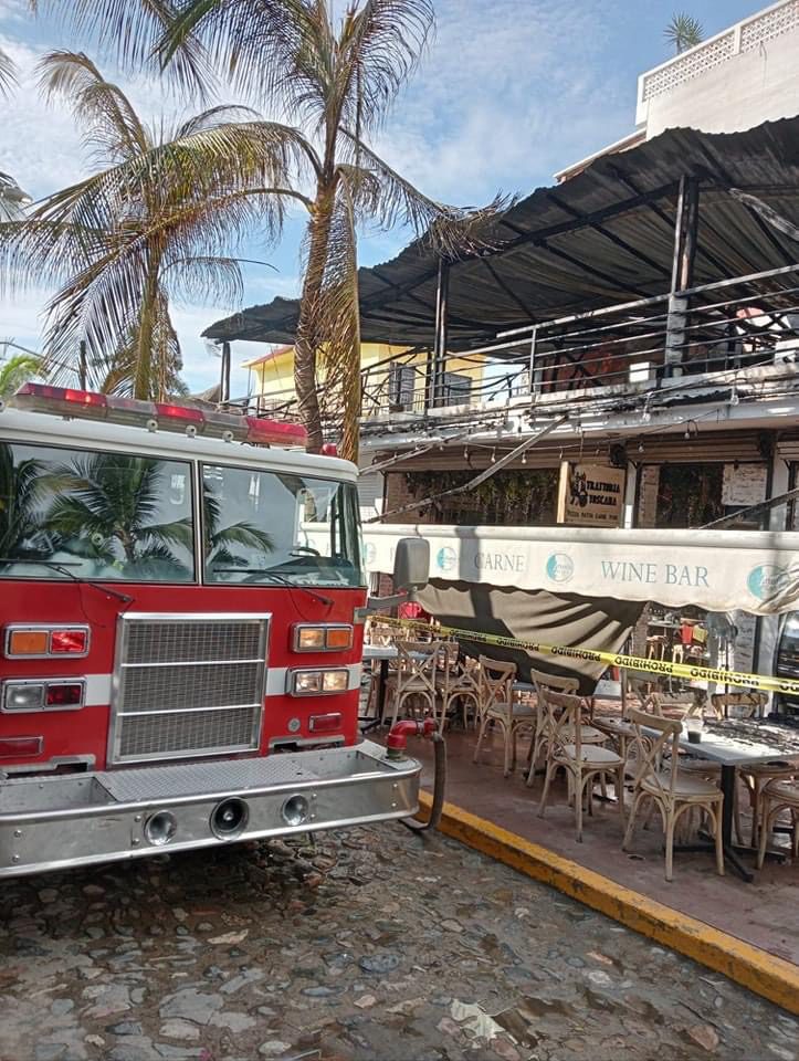 Camion de bomberos en Sayulita