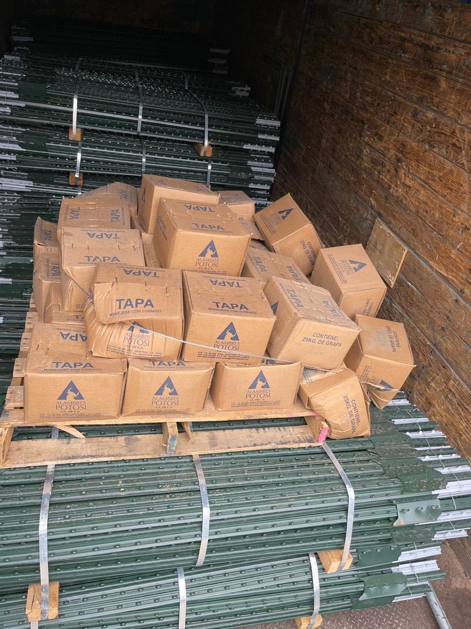 Fierros y cajas