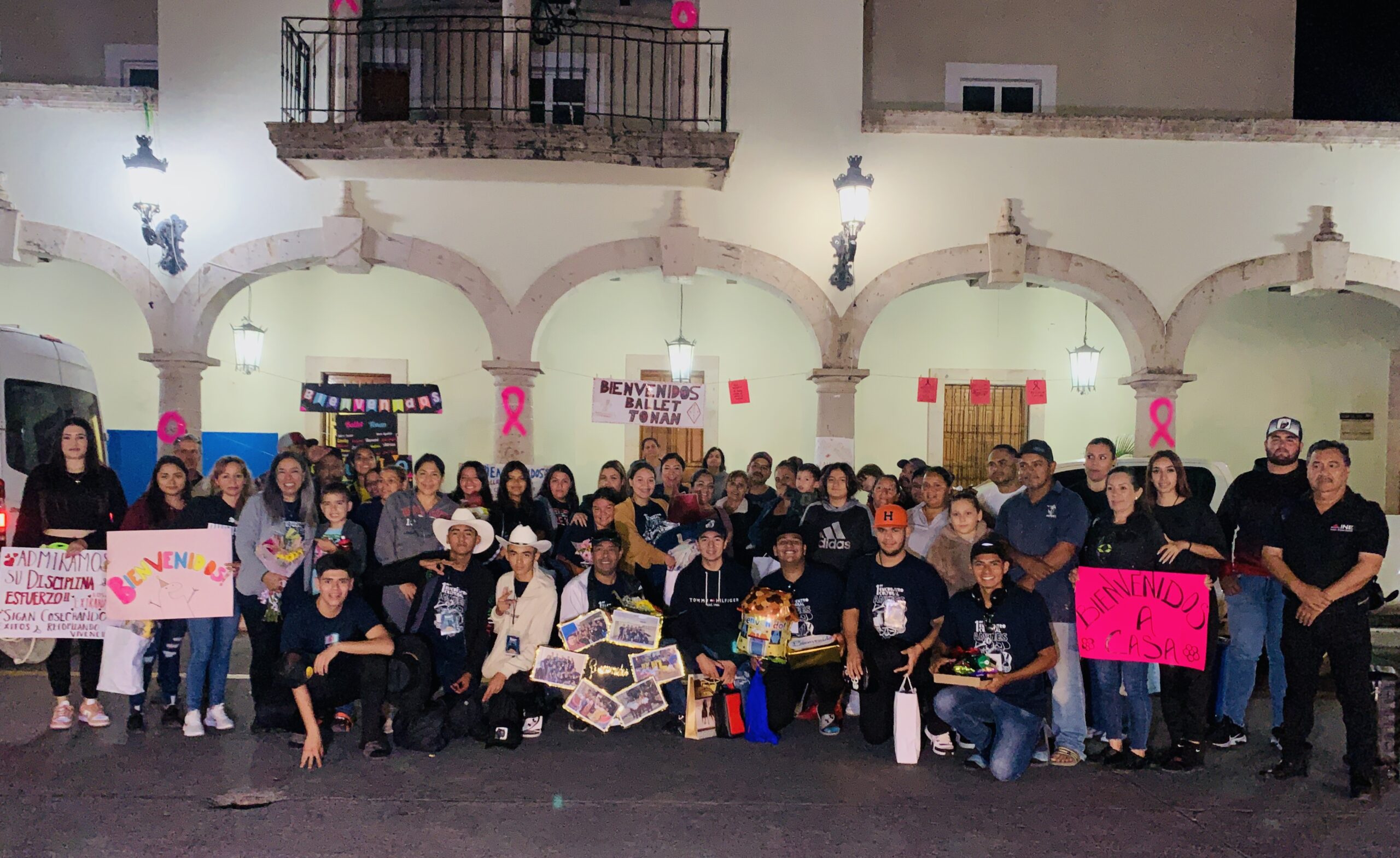 Ballet Tonan y su familia