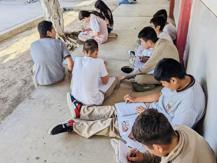 Niños con calor en Ixtlán