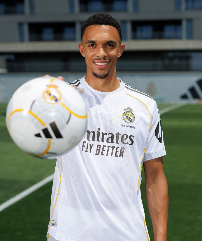 Trent Alexander-Arnold es presentado como nuevo jugador del Real Madrid 1