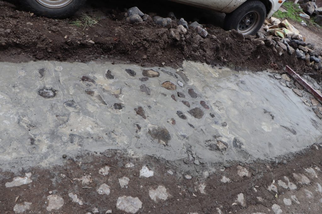 Gobierno municipal de Ahuacatlán consolida compromiso con empedrado en la calle Encino 1 Gobierno municipal de Ahuacatlán consolida compromiso con empedrado en la calle Encino