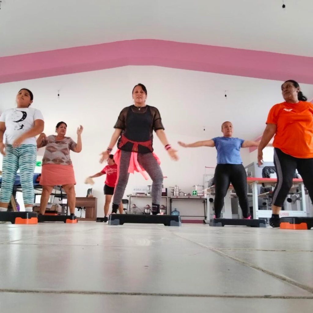 Avanza con paso firme el programa PILARES del DIF Compostela 5