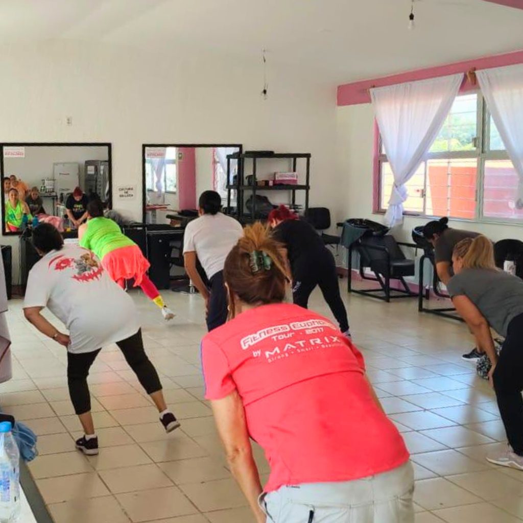 Avanza con paso firme el programa PILARES del DIF Compostela 2