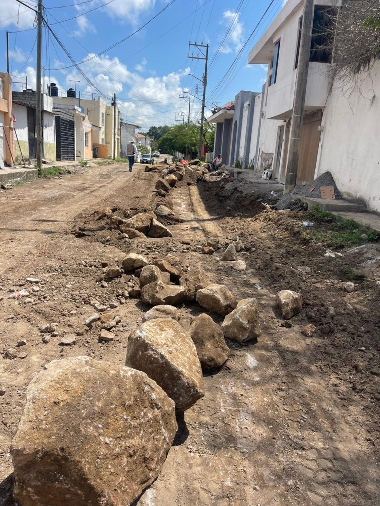 Tepic inicia rehabilitación del sistema de agua potable en colonias El Pedregal y Ampliación El Pedregal