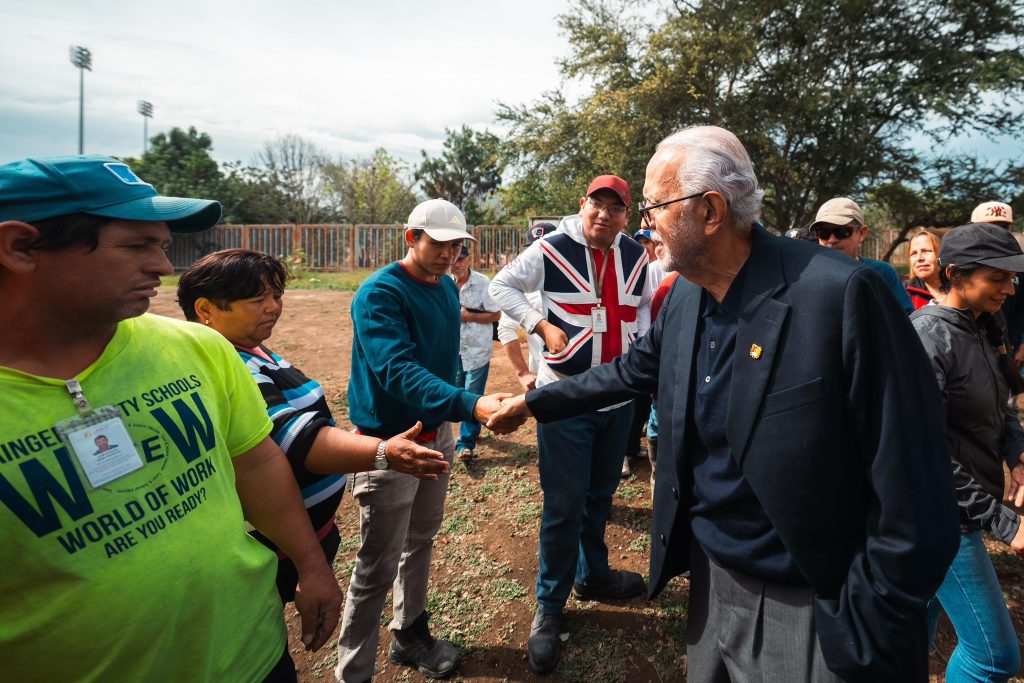 Gobernador Miguel Ángel Navarro Quintero entrega nueva maquinaria para fortalecer la infraestructura en Nayarit 2 Gobernador Miguel Ángel Navarro Quintero entrega nueva maquinaria para fortalecer la infraestructura en Nayarit