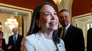 María Corina Machado afirma haber entregado a Donald Trump la medalla de su Premio Nobel de la Paz