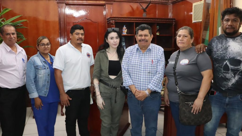 Presidente municipal dialoga con Santuario Salvando Huellas para fortalecer la protección animal