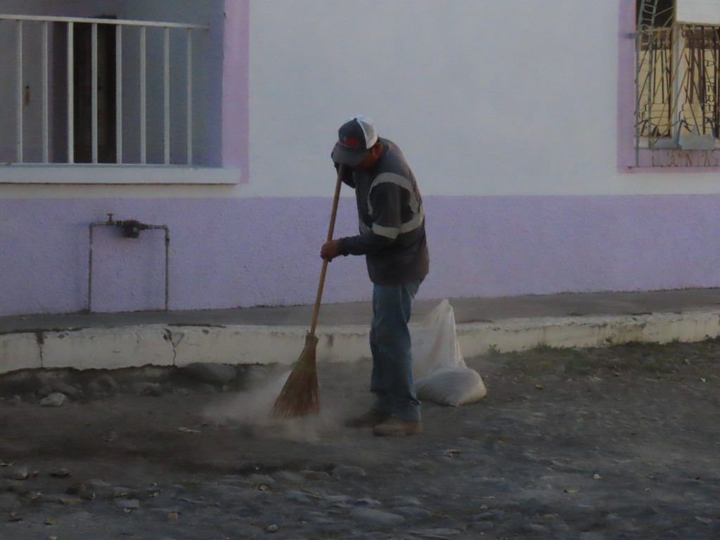 Miércoles de Limpieza fortalece entornos en el barrio La Natividad de Jala 2 Miércoles de Limpieza fortalece entornos en el barrio La Natividad de Jala