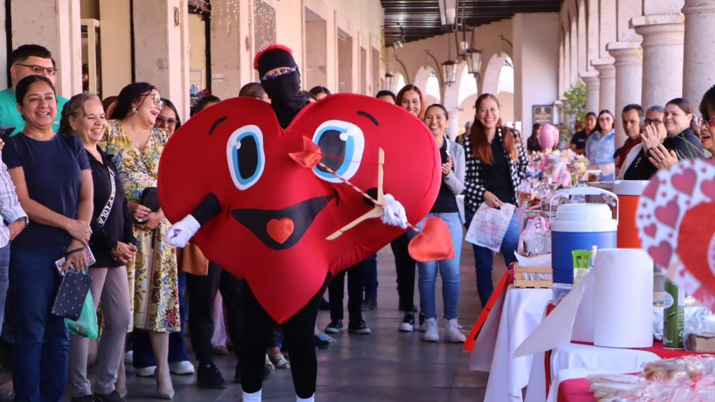 Inauguran Expo Emprende “San Valentín” 2026 en Ahuacatlán 1 https://nayaritenpunto.com/reforma-ley-organica-poder-ejecutivo-nayarit/