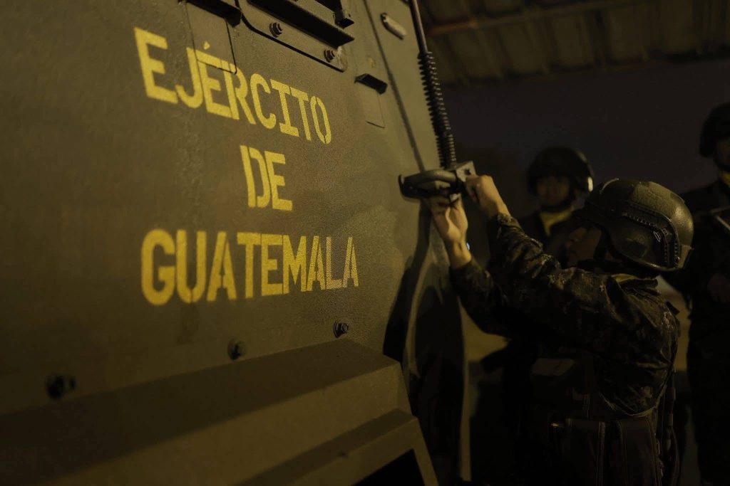 Presidente Arévalo encabeza operativo y presenta el Plan Centinela Metropolitano 2 Presidente Arévalo encabeza operativo y presenta el Plan Centinela Metropolitano