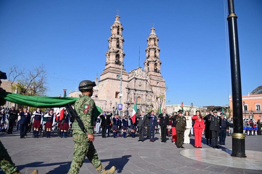 Conmemoración del Día de la Bandera fortalece identidad y valores cívicos