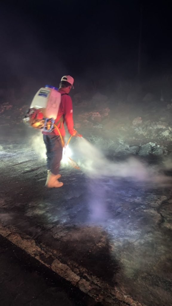 Atienden reporte de vehículos calcinados en carretera Tepic–Guadalajara en Ahuacatlán
