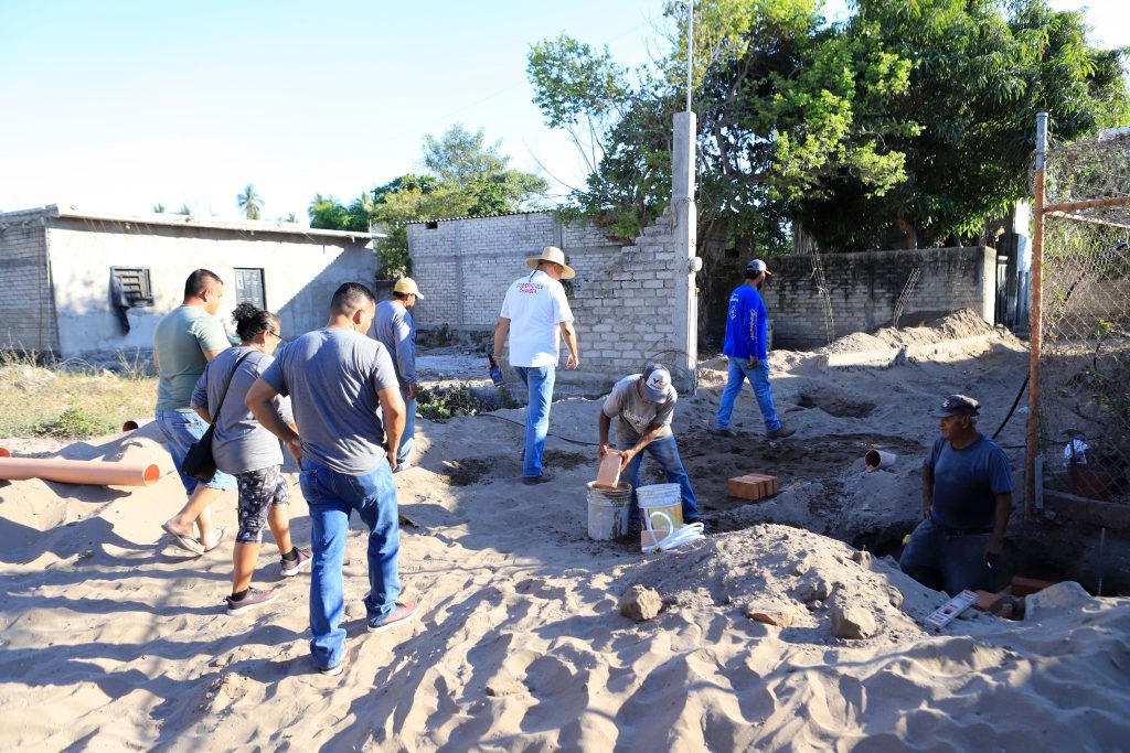 Palmar de los Cocos avanza con obras de infraestructura para mejorar servicios básicos en San Blas