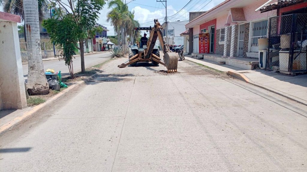 Rehabilitación vial Tecuala fortalece la movilidad en el boulevard Tecuala-El Filo 1 Rehabilitación vial Tecuala fortalece la movilidad en el boulevard Tecuala-El Filo