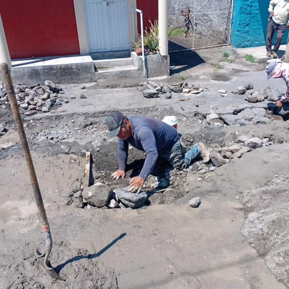 Empedrado Uzeta fortalece la movilidad y el bienestar de las familias en Ahuacatlán 2 Empedrado Uzeta fortalece la movilidad y el bienestar de las familias en Ahuacatlán