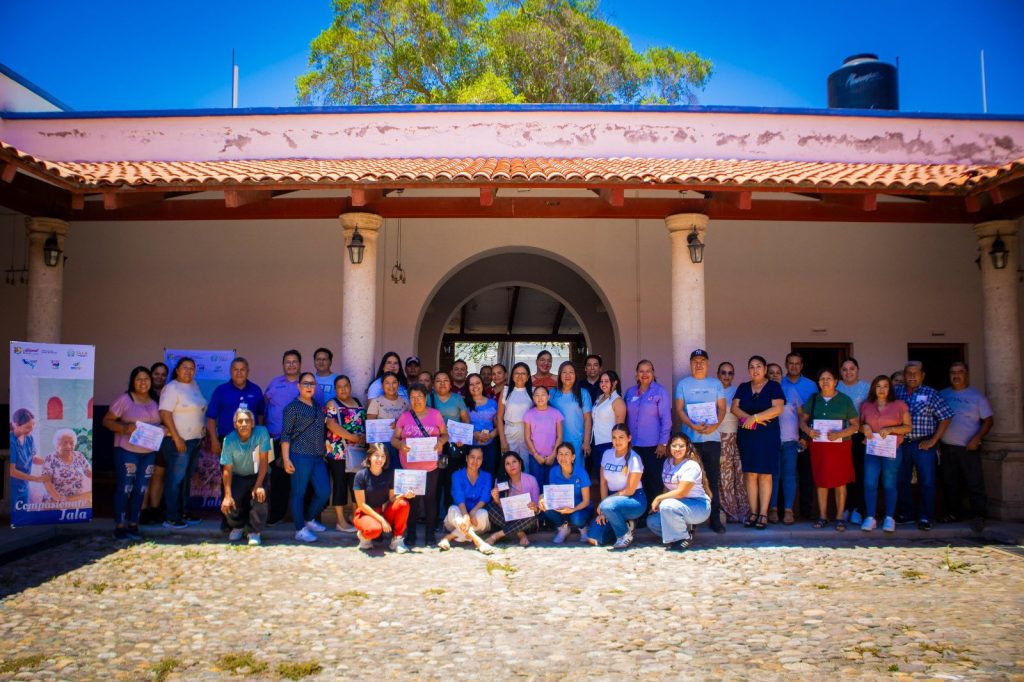 Taller “Compassionate Jala” fortalece conocimientos sobre cuidados paliativos en su segunda jornada