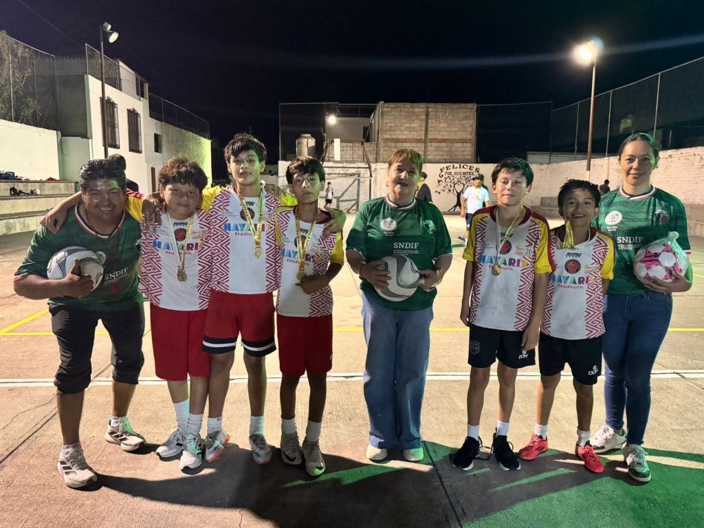 “Mundial Social 2026” impulsa la convivencia y el deporte entre niñas, niños y jóvenes en Ahuacatlán 1 “Mundial Social 2026” impulsa la convivencia y el deporte entre niñas, niños y jóvenes en Ahuacatlán