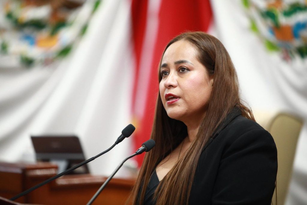 Congreso de Nayarit recibe iniciativa para reformar la Ley Orgánica del Poder Legislativo 2 Congreso de Nayarit recibe iniciativa para reformar la Ley Orgánica del Poder Legislativo
