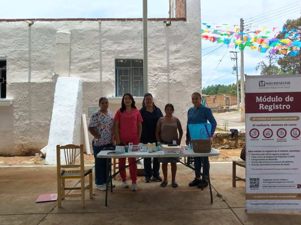 Salud municipal acerca atención médica a comunidades de Jala