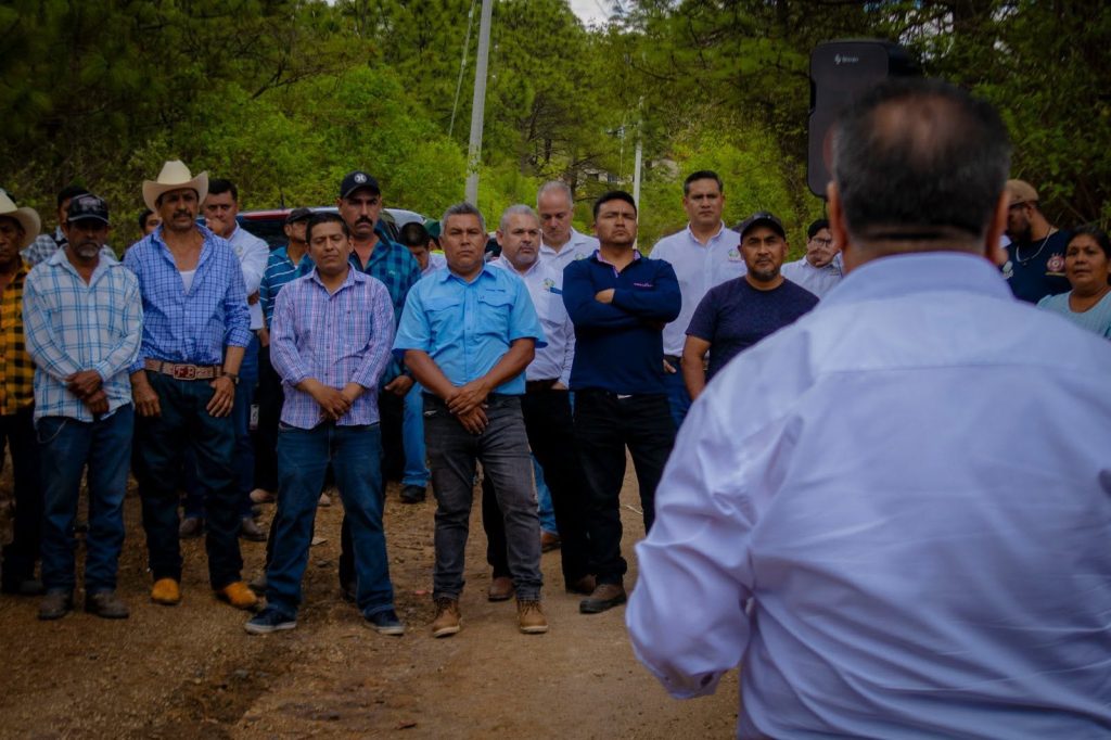 Empedrado en camino Rosa Blanca–Jalpa Grande fortalece la conectividad en Jala 1 Empedrado en camino Rosa Blanca–Jalpa Grande fortalece la conectividad en Jala