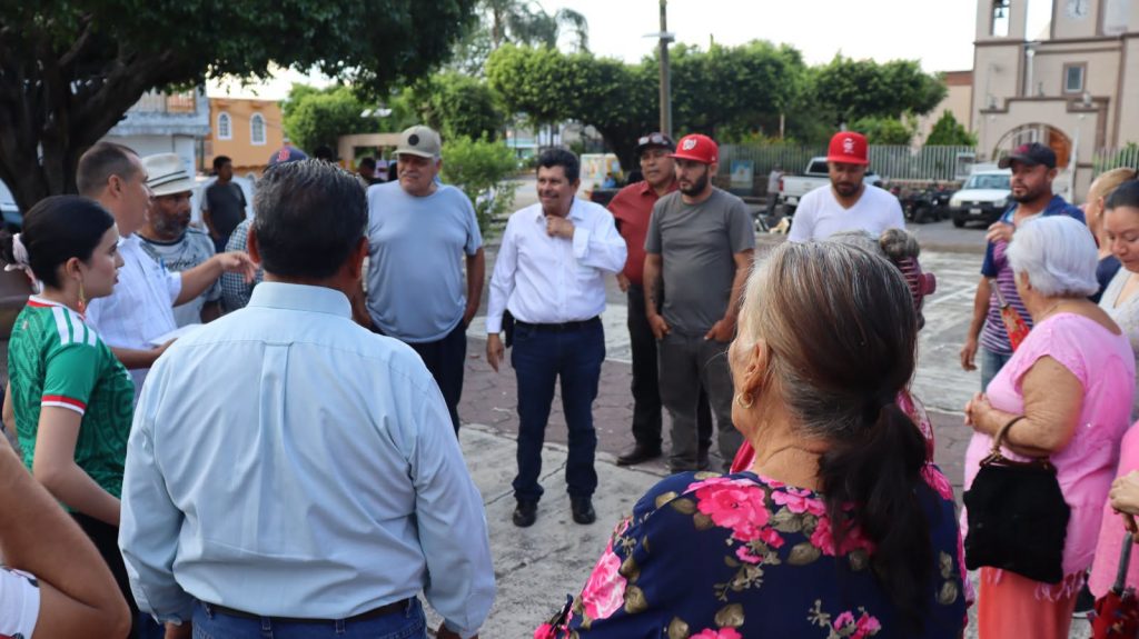 Techado de cancha de usos múltiples inicia en Uzeta para fortalecer los espacios comunitarios