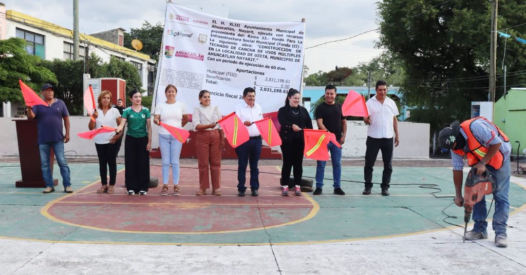 Techado de cancha de usos múltiples inicia en Uzeta para fortalecer los espacios comunitarios