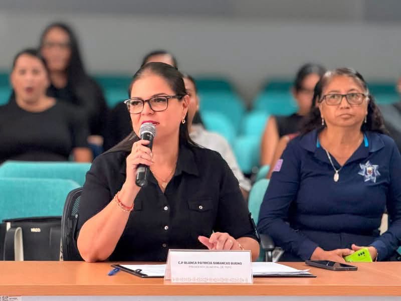 Instalan en Tepic el Grupo Municipal para la Prevención del Embarazo en Adolescentes 2 Instalan en Tepic el Grupo Municipal para la Prevención del Embarazo en Adolescentes