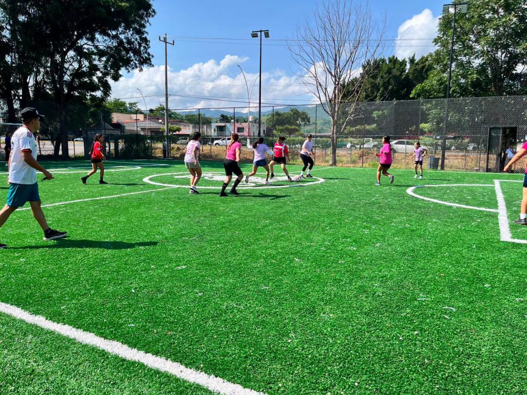 Ahuacatlán promueve la igualdad con la Copa Mujeres en la Cancha en el marco del Día Naranja