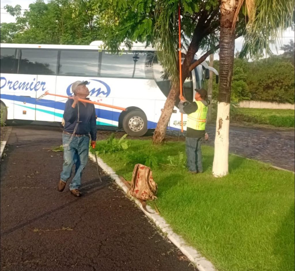 Jala fortalece el mantenimiento de espacios públicos previo a la temporada vacacional