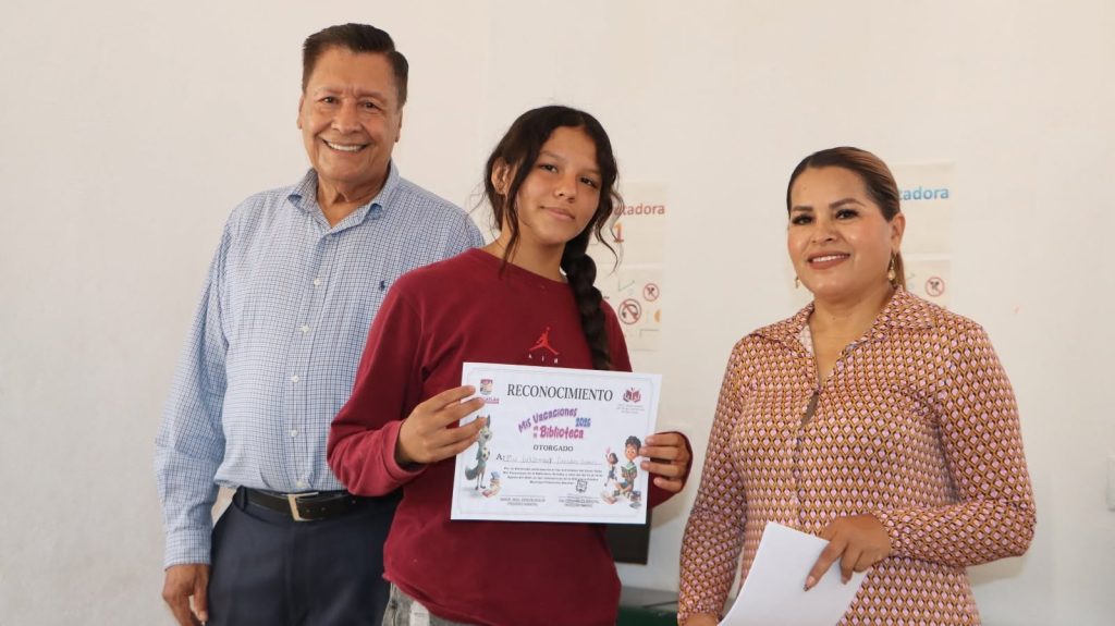 Concluyen los Cursos de Verano en la Biblioteca Prisciliano Sánchez de Ahuacatlán 1 Concluyen los Cursos de Verano en la Biblioteca Prisciliano Sánchez de Ahuacatlán