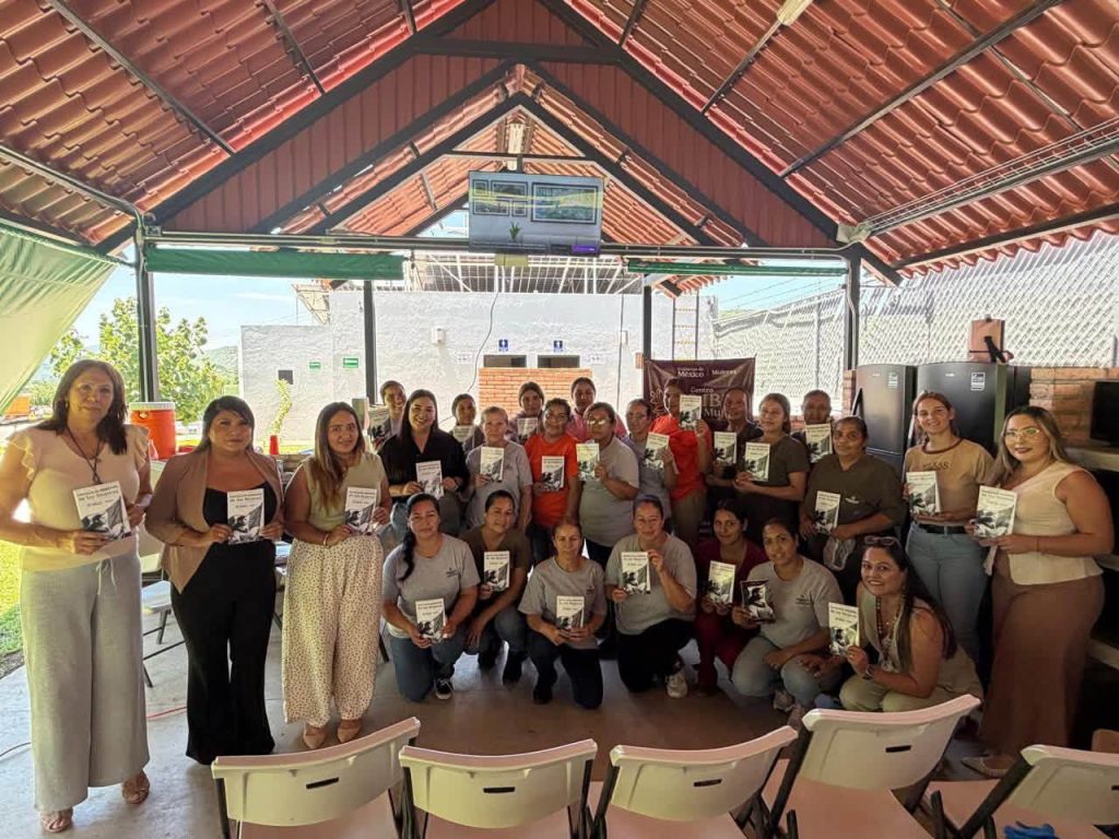 Santa María del Oro acerca herramientas para prevenir y atender la violencia contra las mujeres