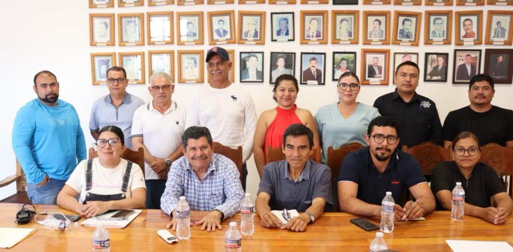 Ahuacatlán analiza acciones para atender reportes sobre perros en situación de calle y fortalecer el control sanitario del Rastro Municipal 1 Ahuacatlán analiza acciones para atender reportes sobre perros en situación de calle y fortalecer el control sanitario del Rastro Municipal