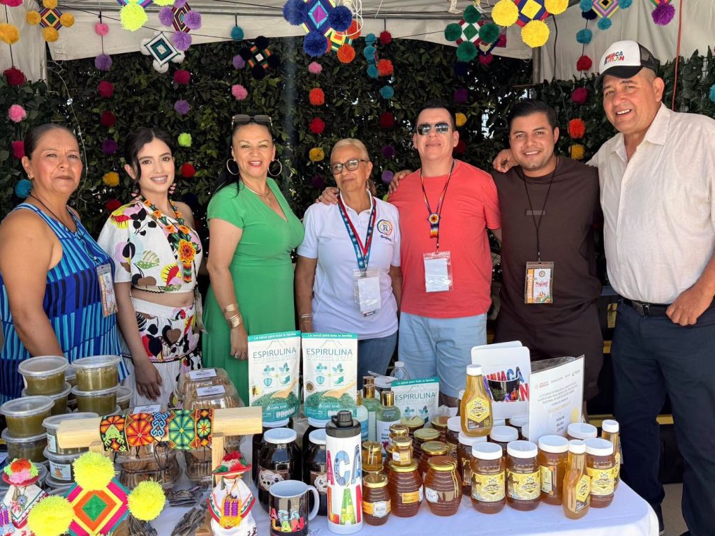 Ahuacatlán fortalece sus vínculos con la comunidad migrante durante la Feria de Nayarit en Pico Rivera