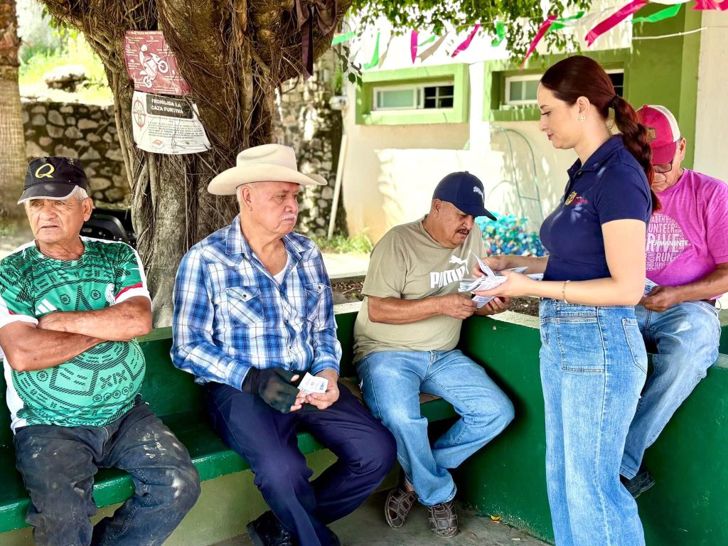 Comité de Obra dará seguimiento a rehabilitación de acceso y plaza pública en La Labor