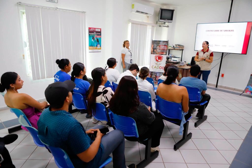 Plática contra la extorsión en San Blas orienta a la ciudadanía sobre cómo actuar ante incidentes de tránsito